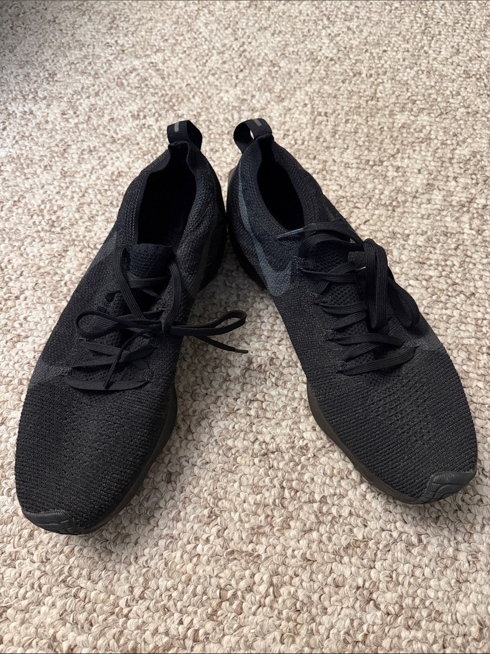 Nike vapor street flyKnit collection Sneakers
Size 10.5